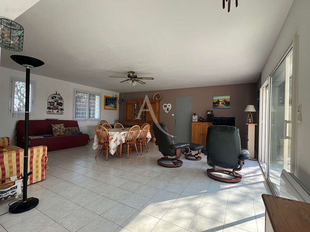 Maison à LONGEVILLE-SUR-MER