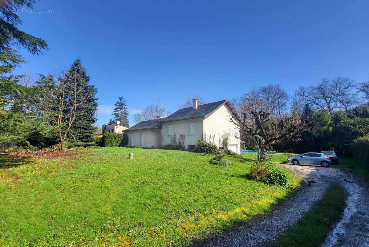 Maison à LIGNAN-DE-BORDEAUX