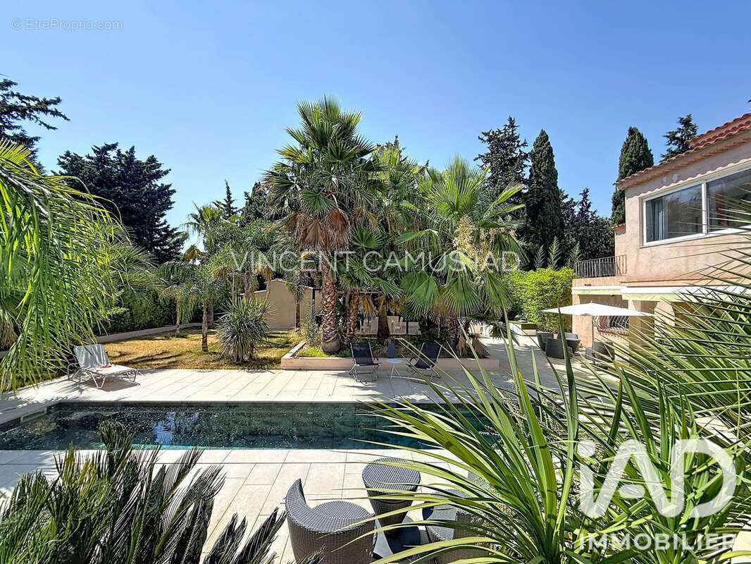 Maison 243 m² à Sanary-Sur-Mer  - photo 3