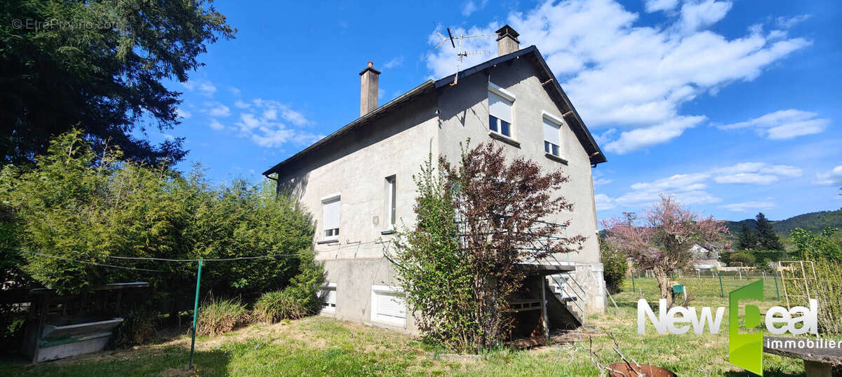 Maison à ARGENTAT