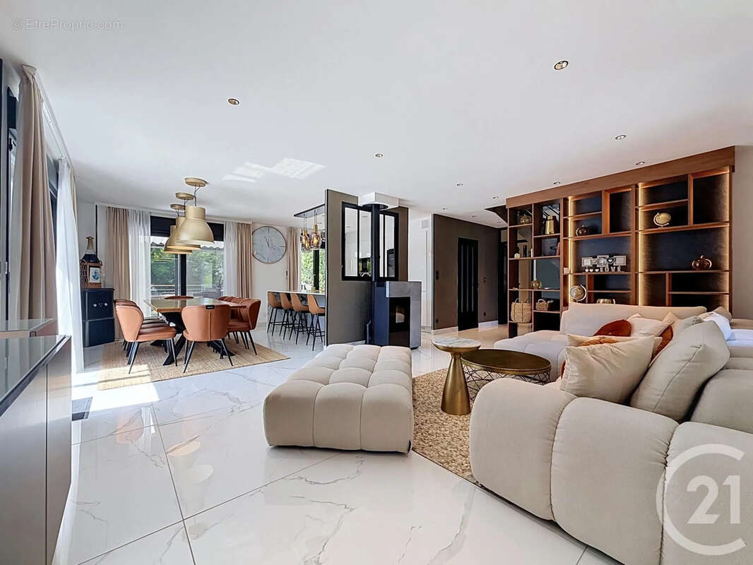 Maison 233 m² à Saint-Parres-Aux-Tertres  - photo 9