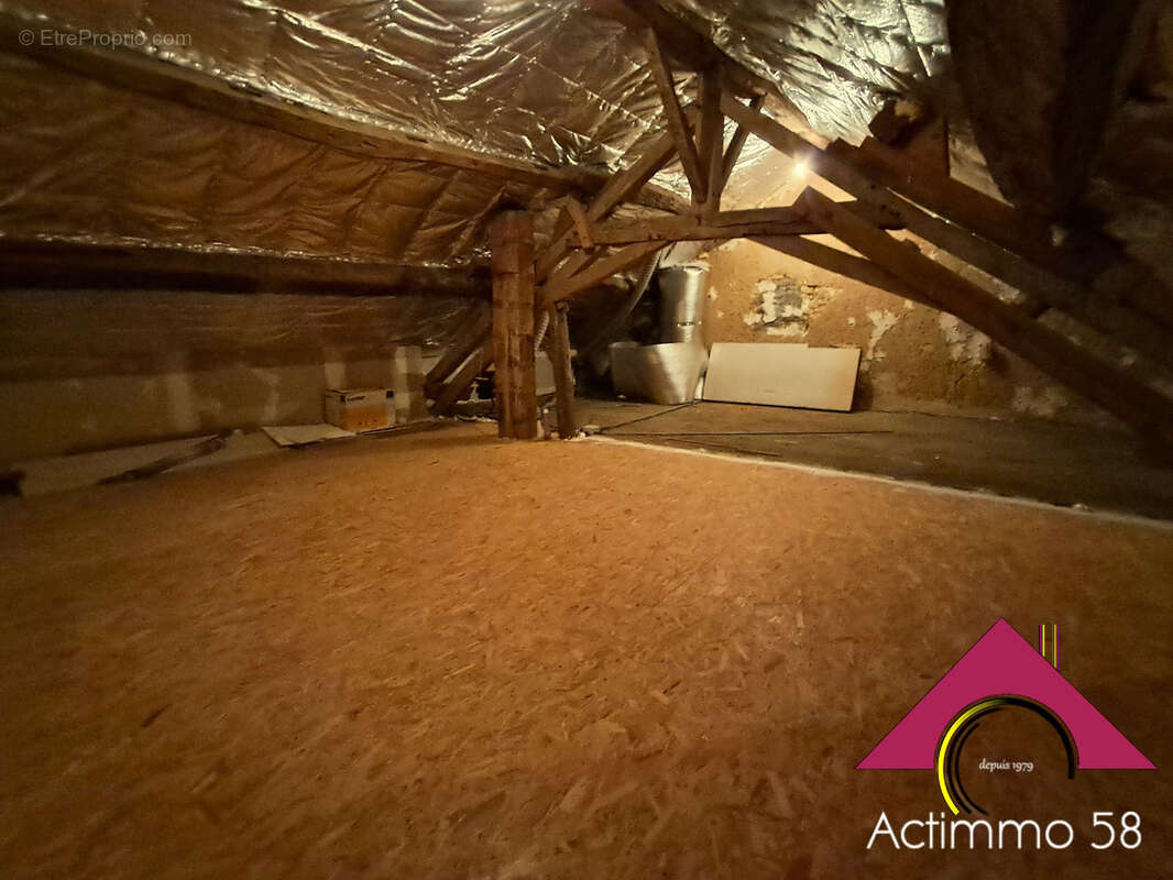 Maison à OUROUER-LES-BOURDELINS