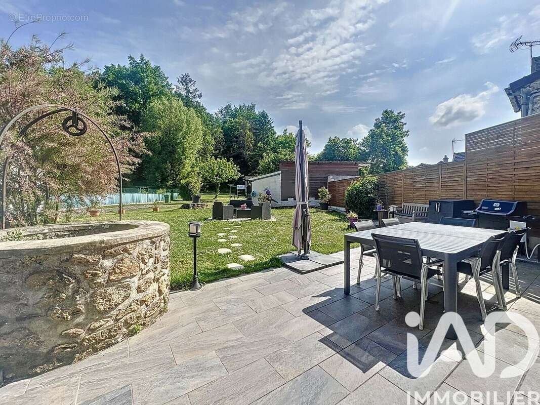 Photo 2 - Maison à MOUROUX