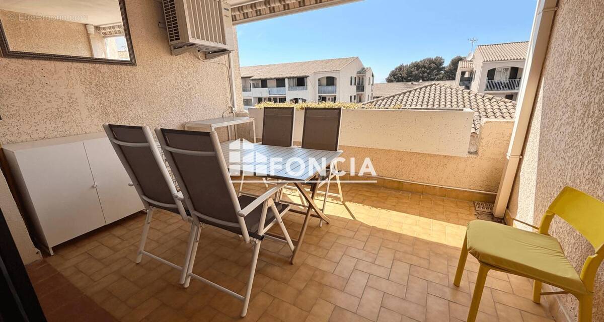 Appartement à SAINT-CYR-SUR-MER