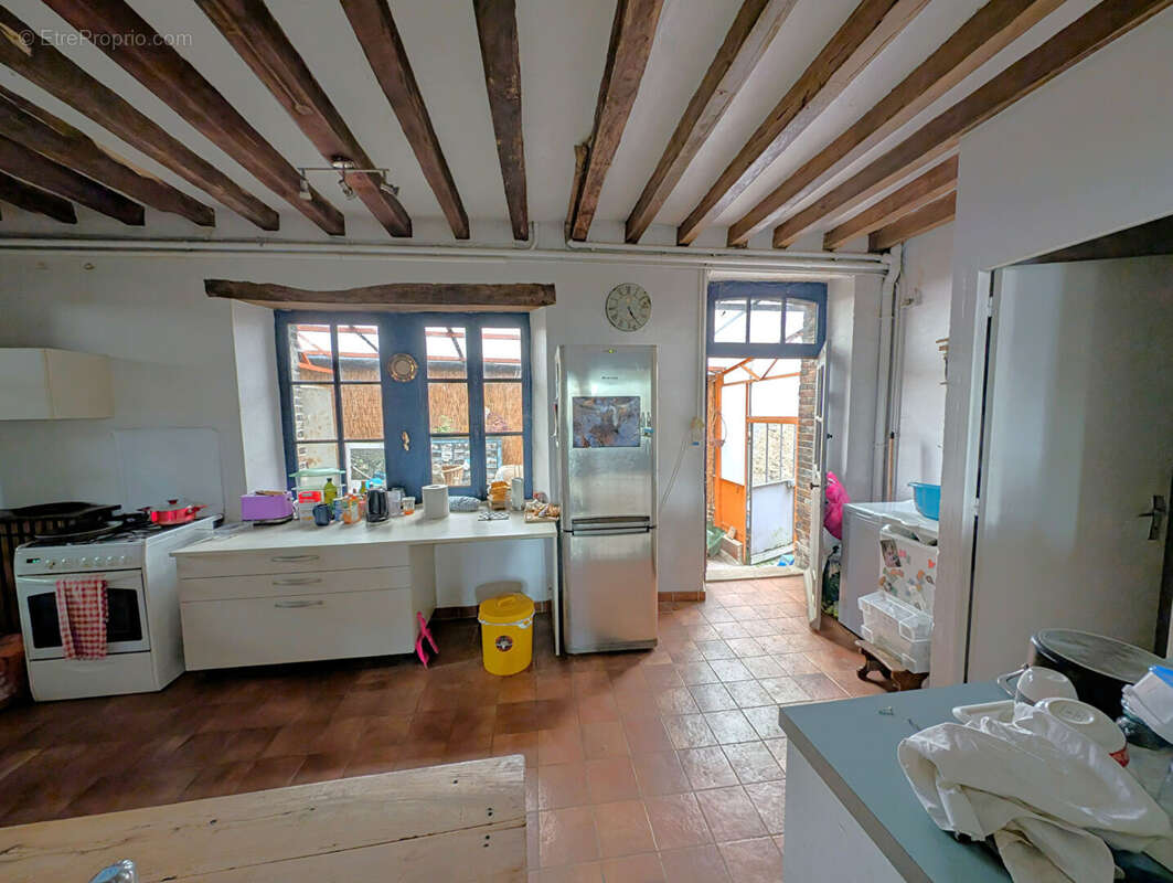 Maison à CUDOT
