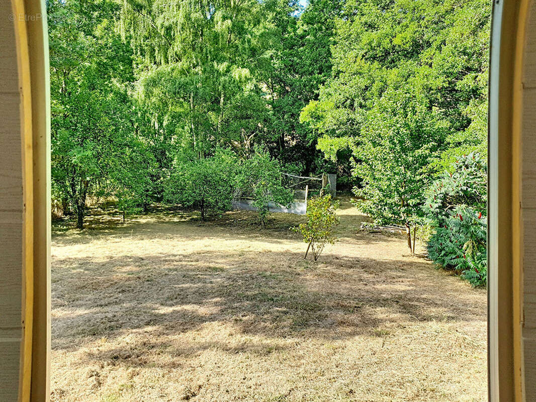 Terrain de détente et de loisirs non constructible dans un cadre champêtre à 5 minutes de Pont Audemer - photo 7