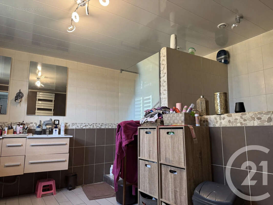 Maison 150 m² à Montbrehain  - photo 9