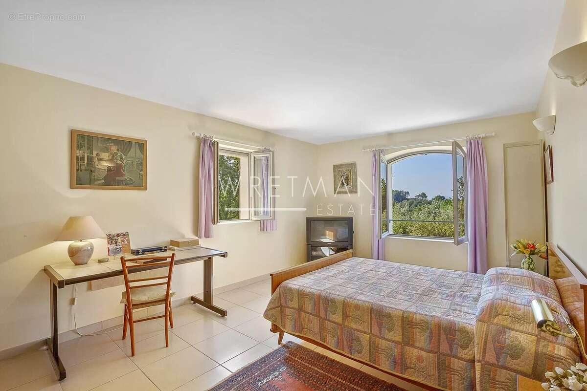 Maison à DRAGUIGNAN