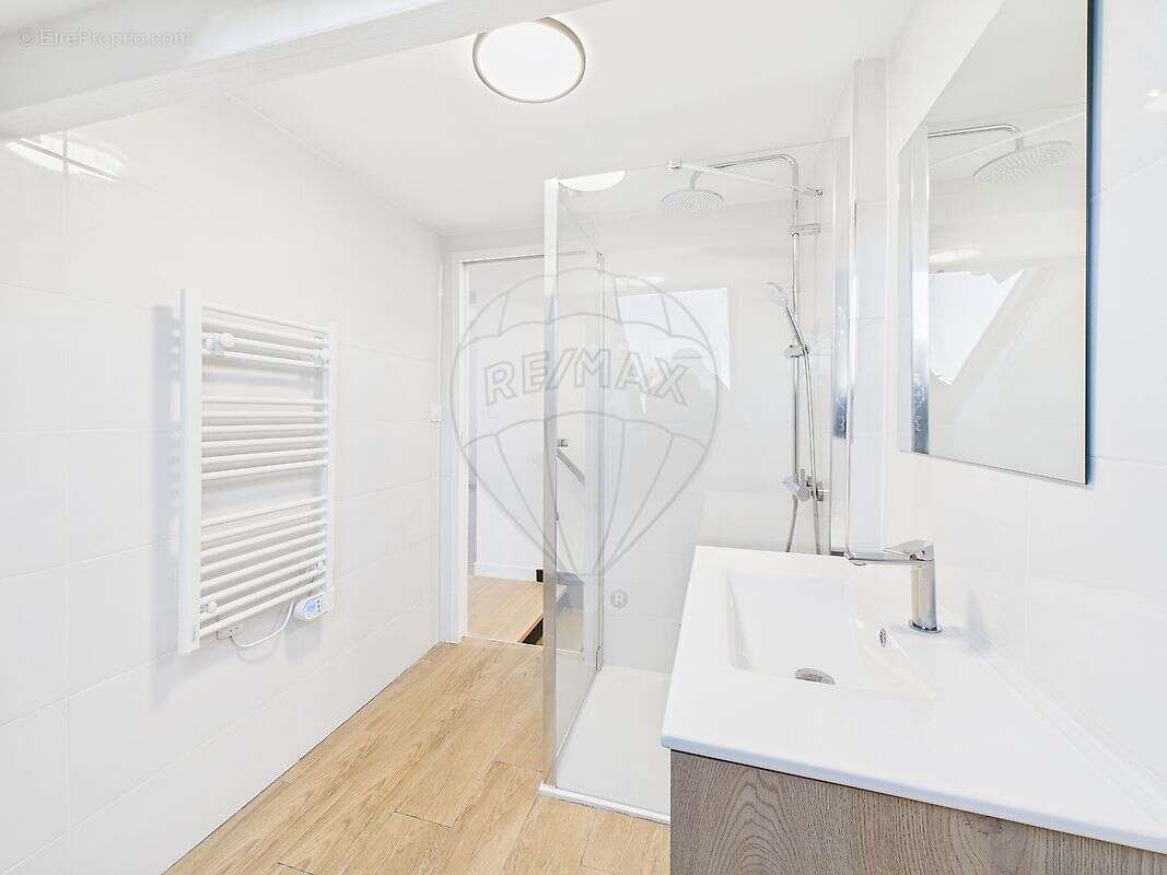 Maison à SAINTE-MARIE-AUX-CHENES