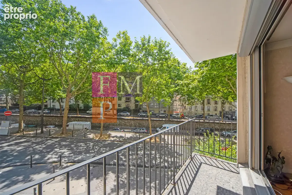 Appartement à PARIS-12E