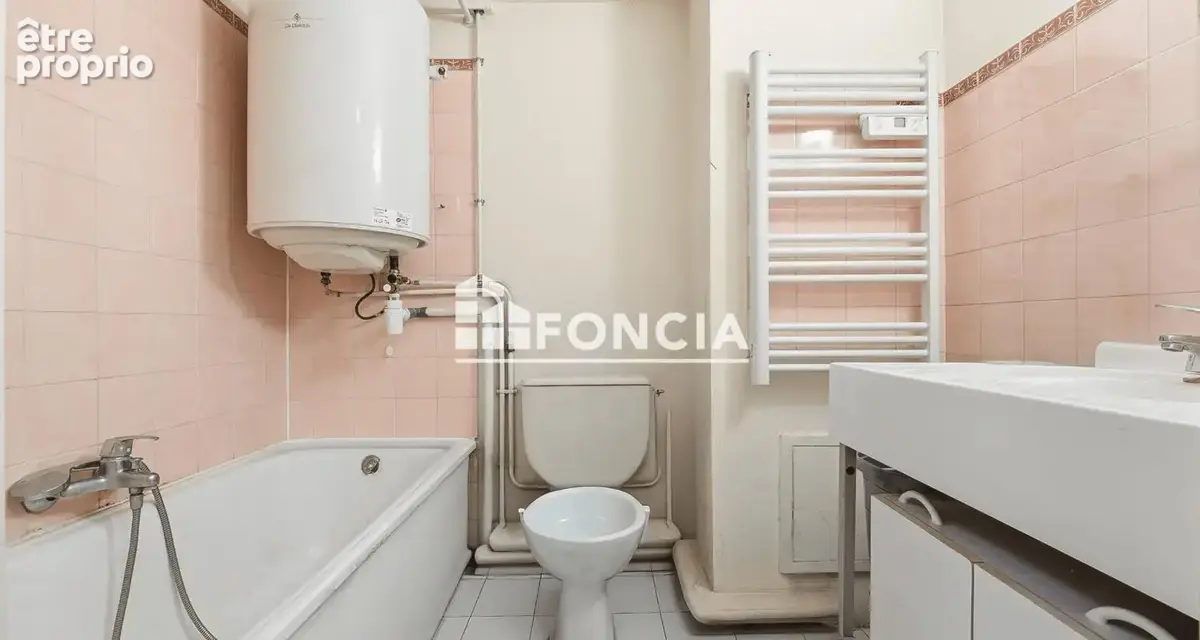 Studio loué avec balcon au cœur de Nice Californie : un investissement prêt à l'emploi - photo 6