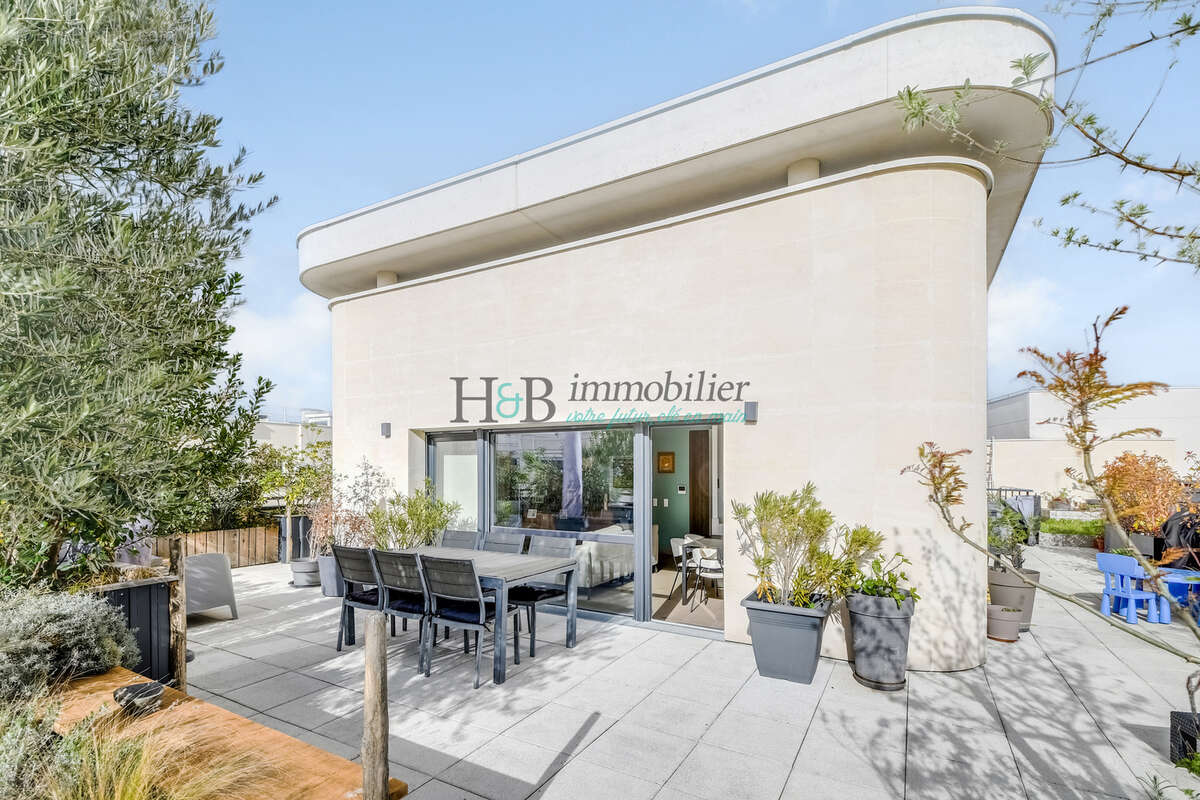 Appartement à SAINT-OUEN