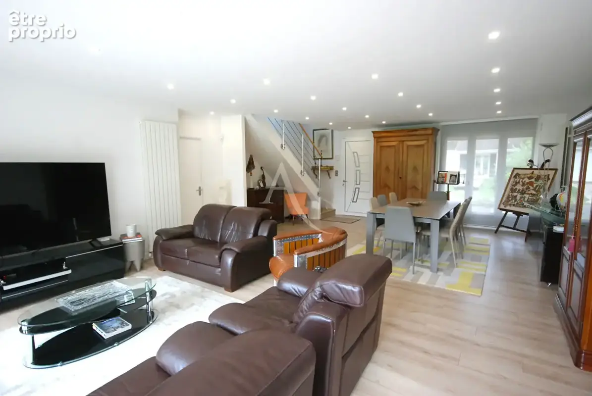 Maison Lesigny 7 pièces 164 m² - 529 000 - photo 3