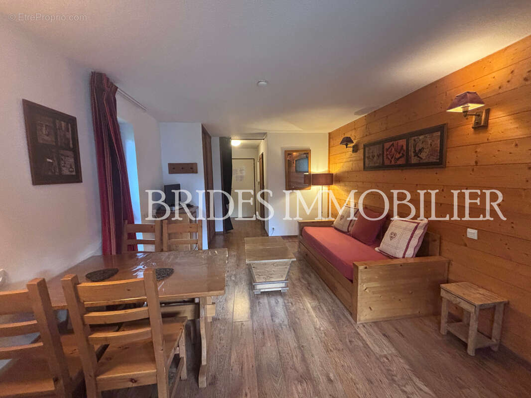 EXCLUSIVITE! Appartement 4 couchages et place de parking couverte - Casier à skis - photo 3
