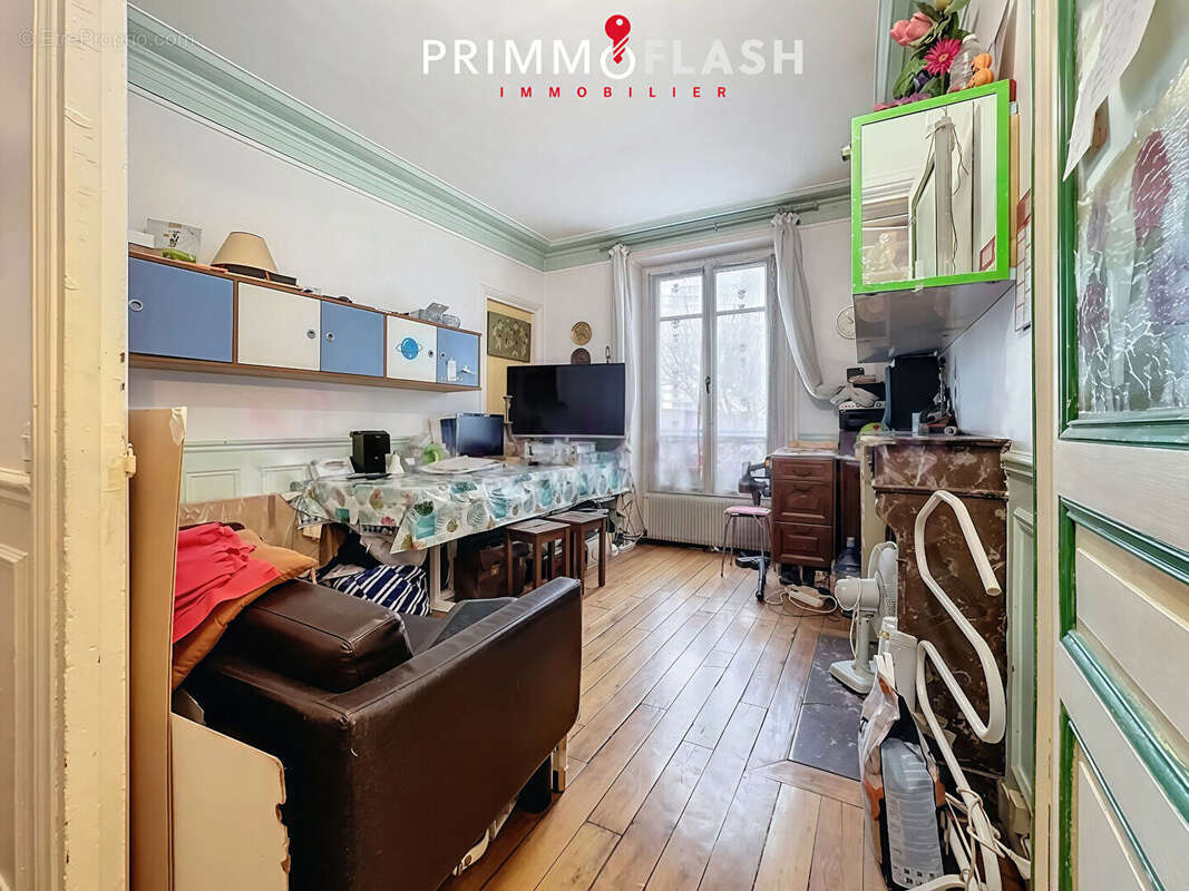 Appartement à AUBERVILLIERS