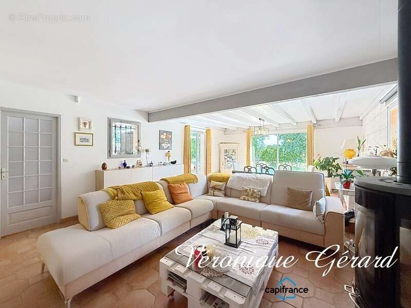 Maison Plain-Pied de 173 M² 6 chambres sur plus de 3000 m² de terrain - photo 7