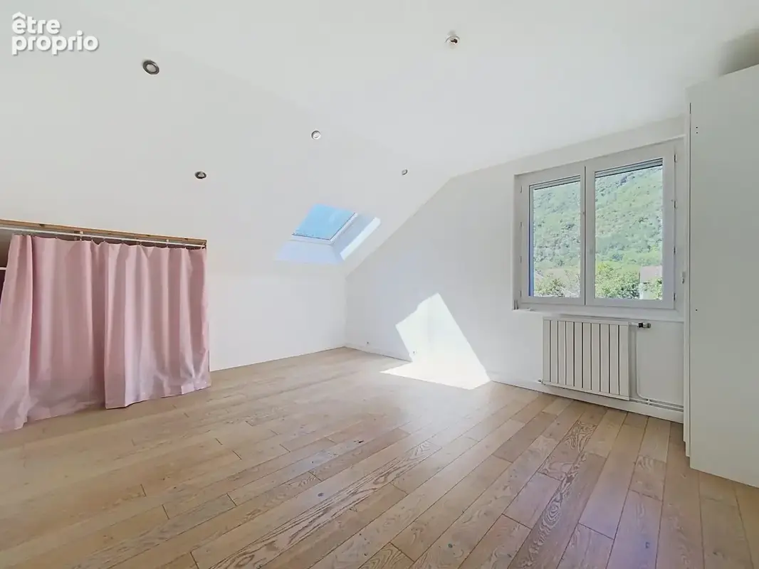 VILLA avec piscine - VIF - photo 12