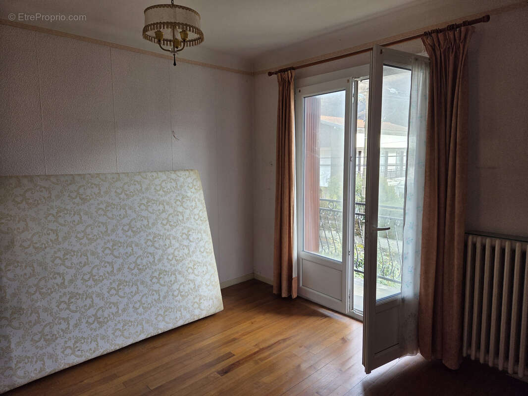 Maison à TARASCON-SUR-ARIEGE