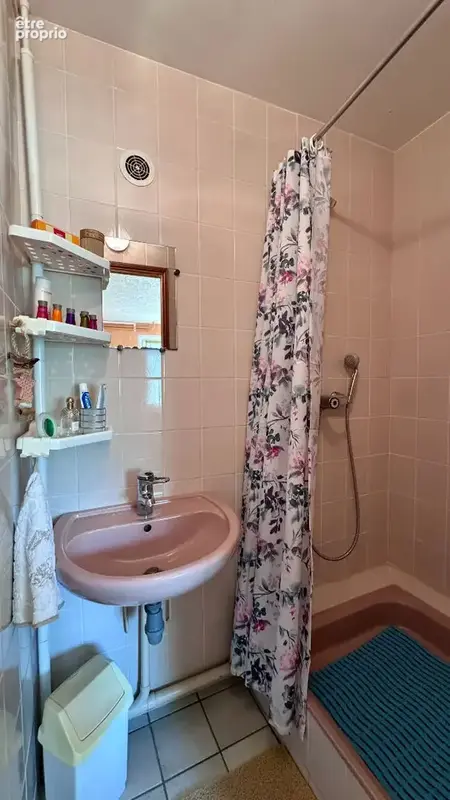 Charbonnières Les Vieilles - Maison de 193m² - photo 14