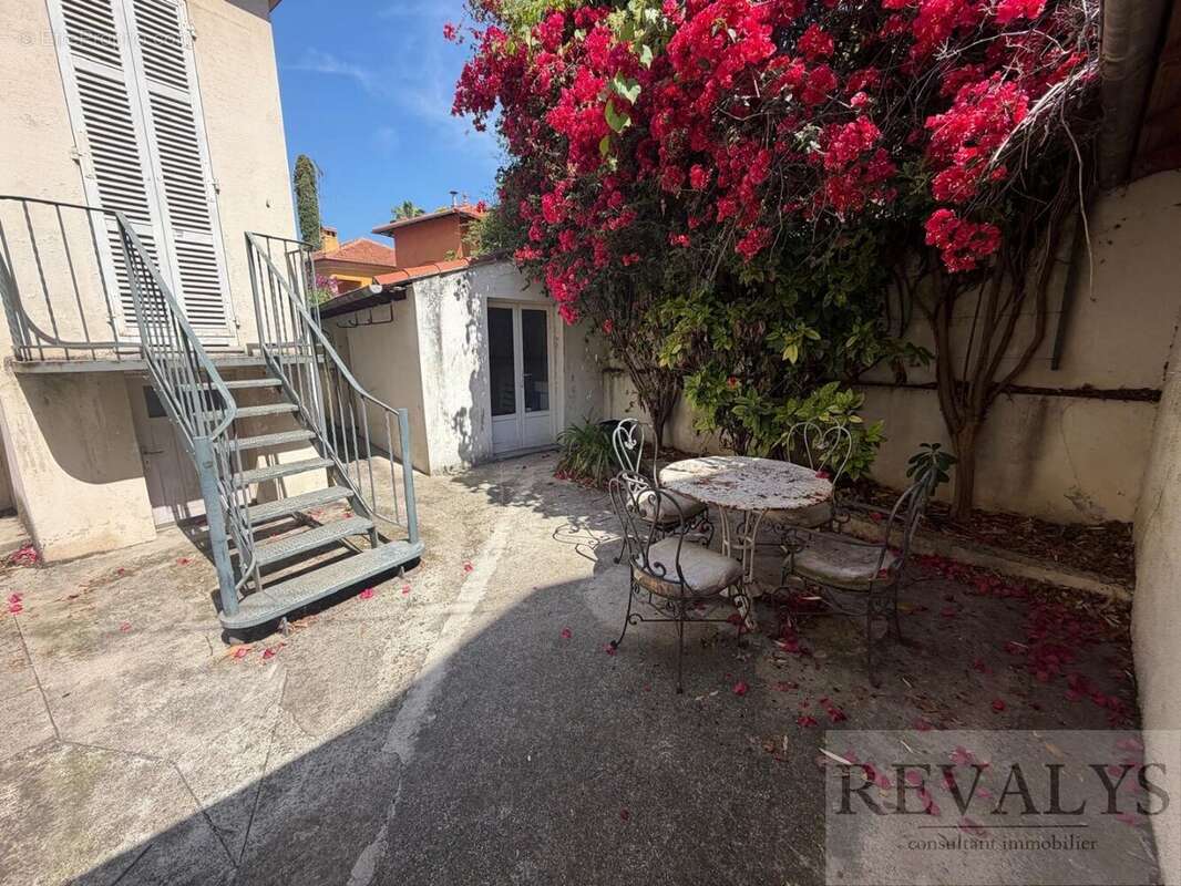 Alpes-maritimes (06)  nice valrose  vente hôtel particulier - photo 9