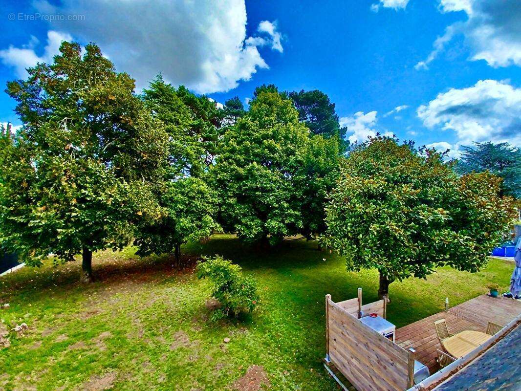 Maison de qualité T5 & beau jardin. Tous commerces à pied - photo 11