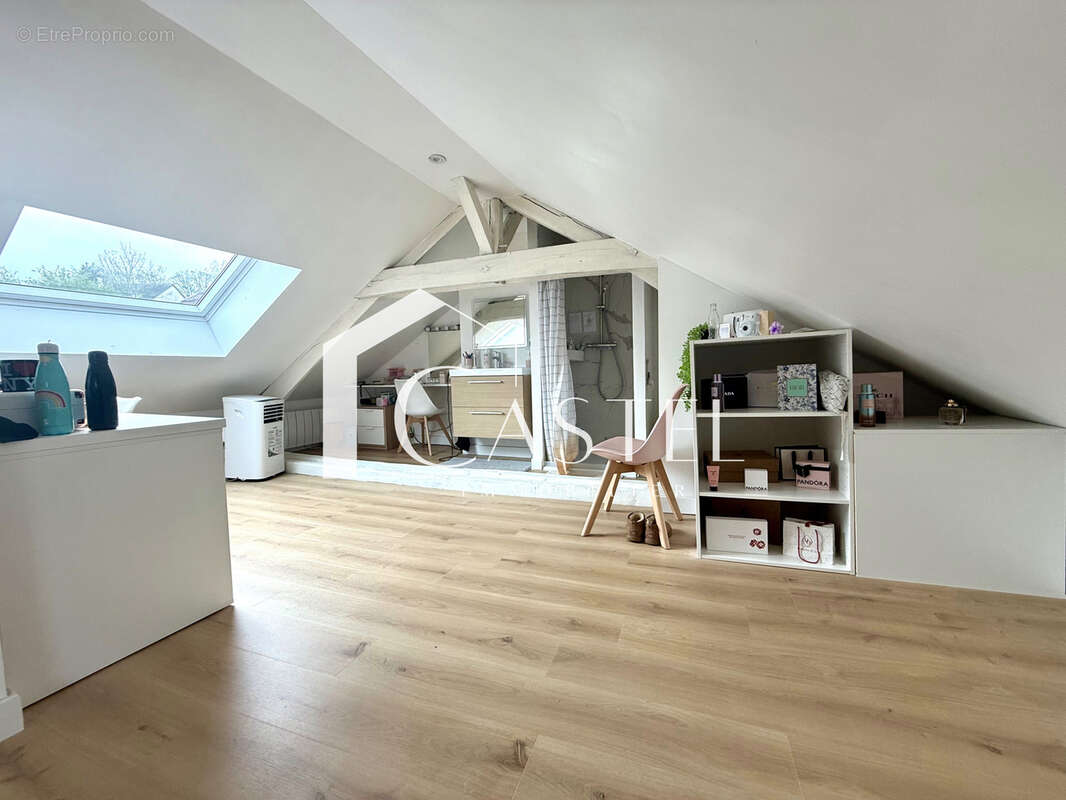 Orgeval, maison ancienne rénovée, 104 m2 - photo 18