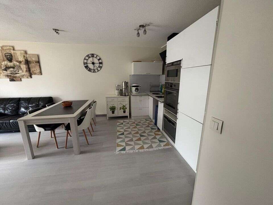 T3 - parking - jardin - chateau gombert -  - Appartement à MARSEILLE-13E