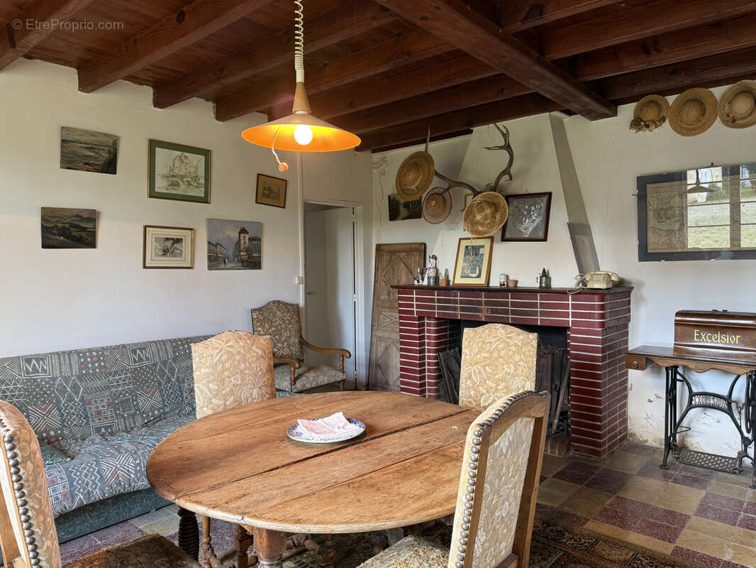 Maison de maitre avec dépendances et piscine au calme sur 11ha à Castelnau d’Auzan Labarrère - photo 22