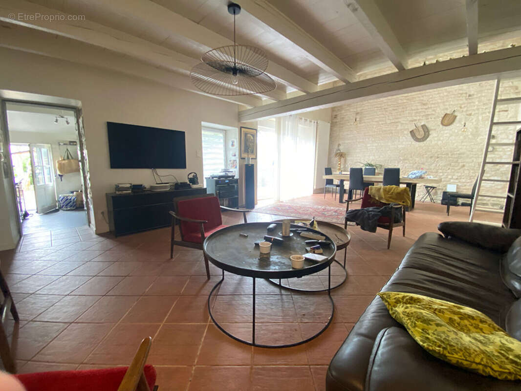 Maison Echire 7 pièces - 225m2 - photo 3