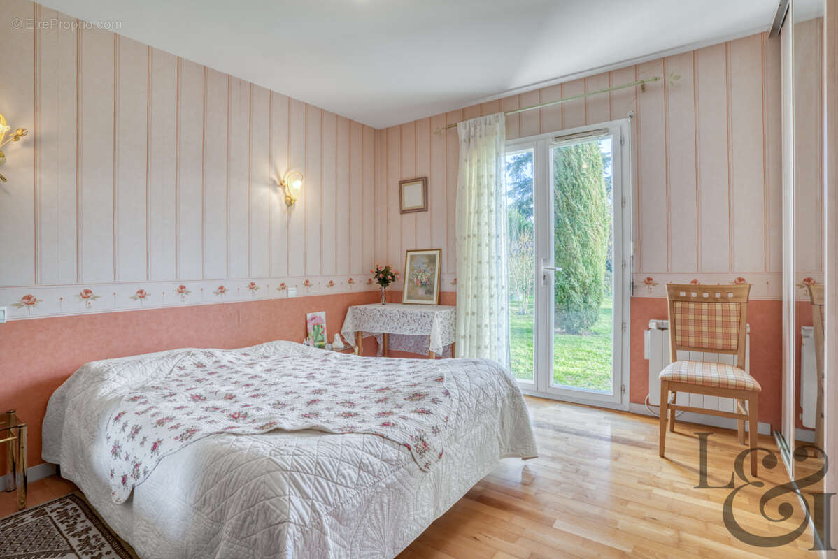 Maison à VILLENEUVE-SUR-LOT