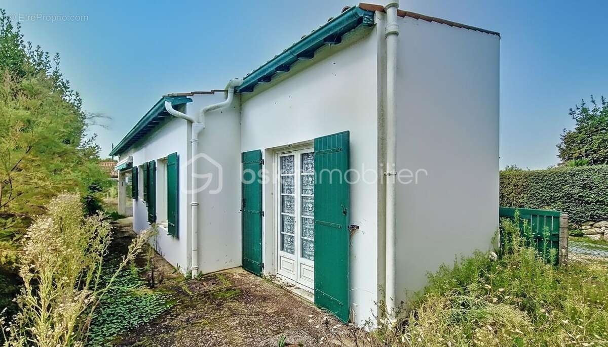 La menounière – maison proche plage avec dépendance indépendante et permis accordé pour un studio t2 - photo 4