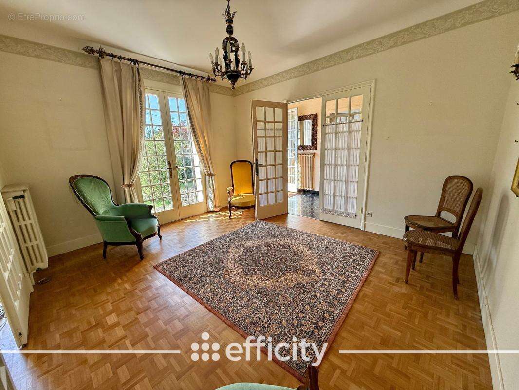 Maison à LA GUERCHE-DE-BRETAGNE