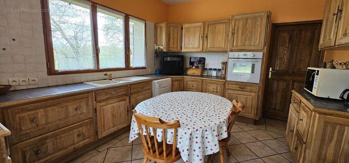 Maison à LIMOGNE-EN-QUERCY