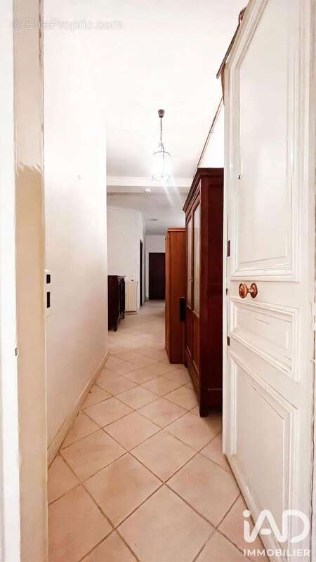 Appartement 63 m² à Paris-17e  - photo 3