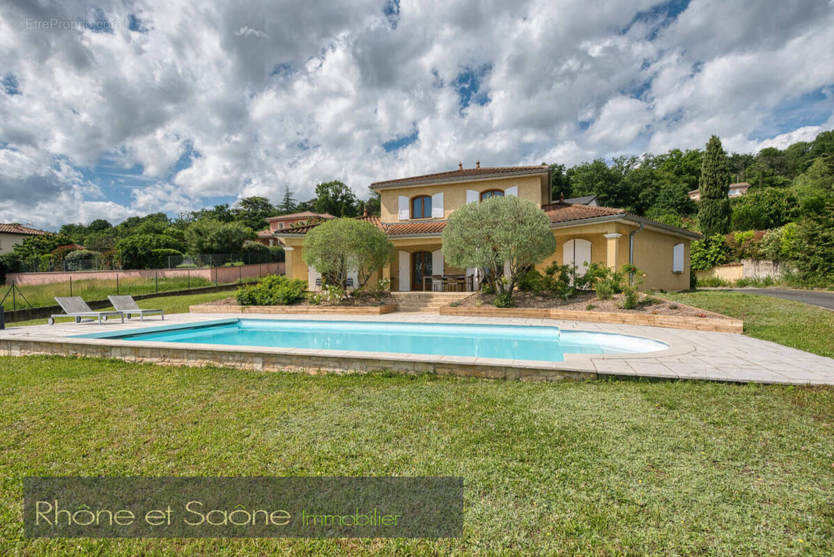 Photo 1 - Maison à REYRIEUX