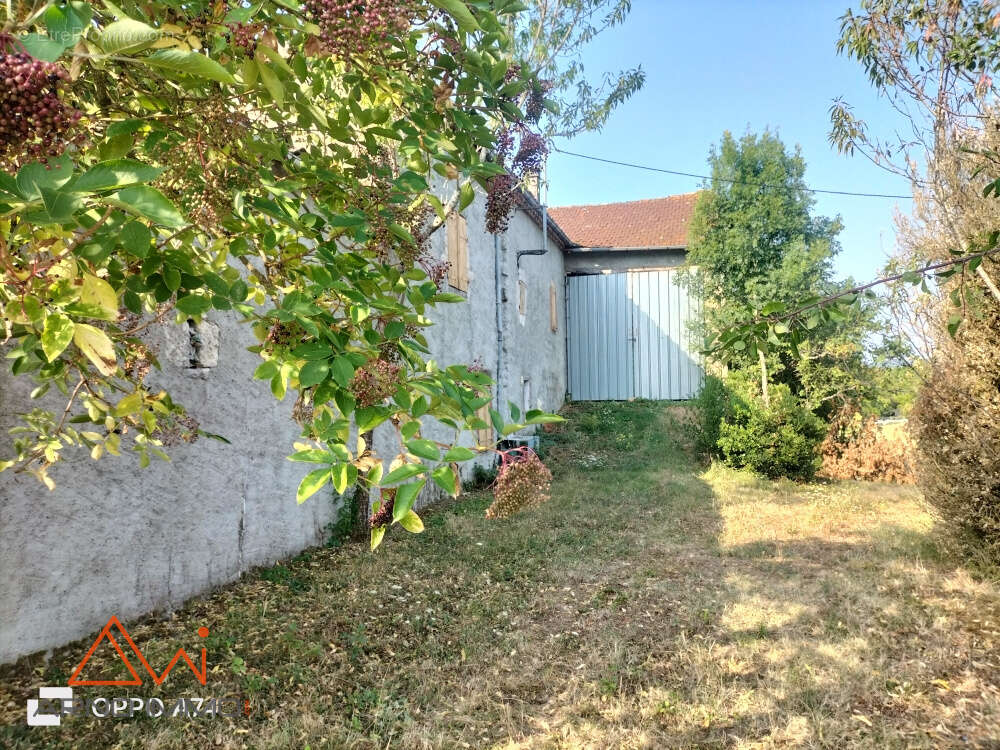 Maison à ITZAC