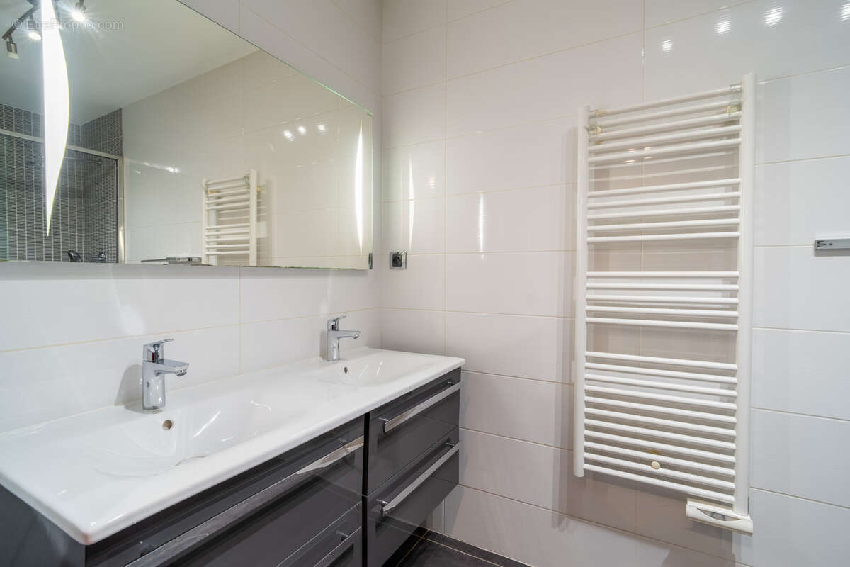 Appartement à SANARY-SUR-MER