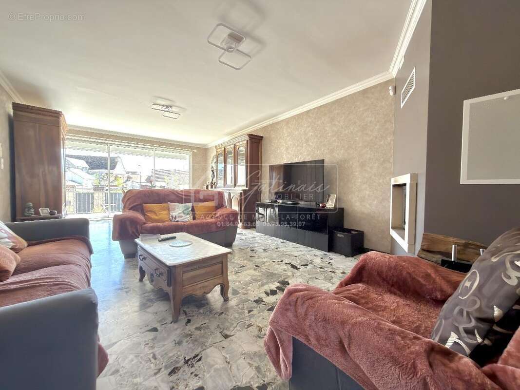 Maison à MALESHERBES