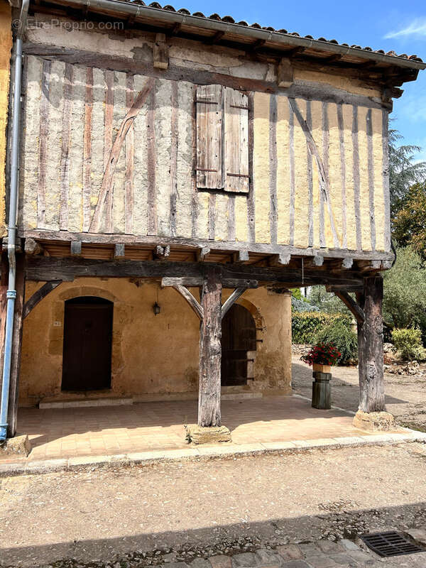 Maison à TILLAC