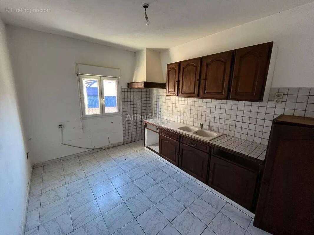 Appartement à PORT-DE-BOUC