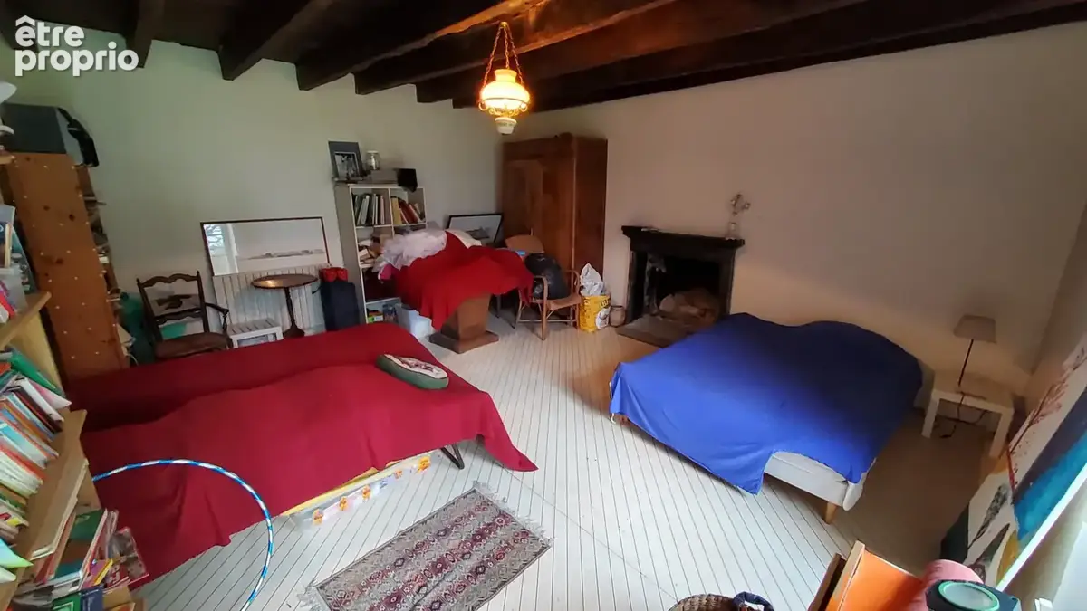 A VENDRE - Longère à rénover 110m2 - 5 pièces - 3 chambres - DERVAL - photo 3