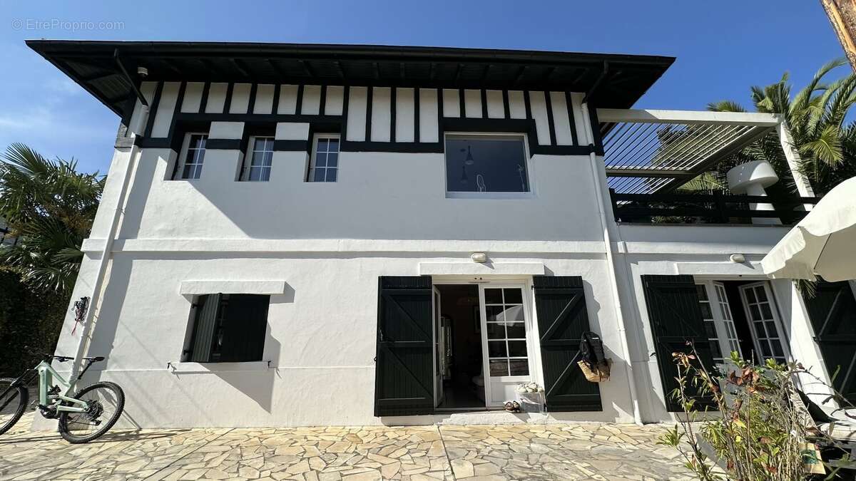 Maison à GUETHARY