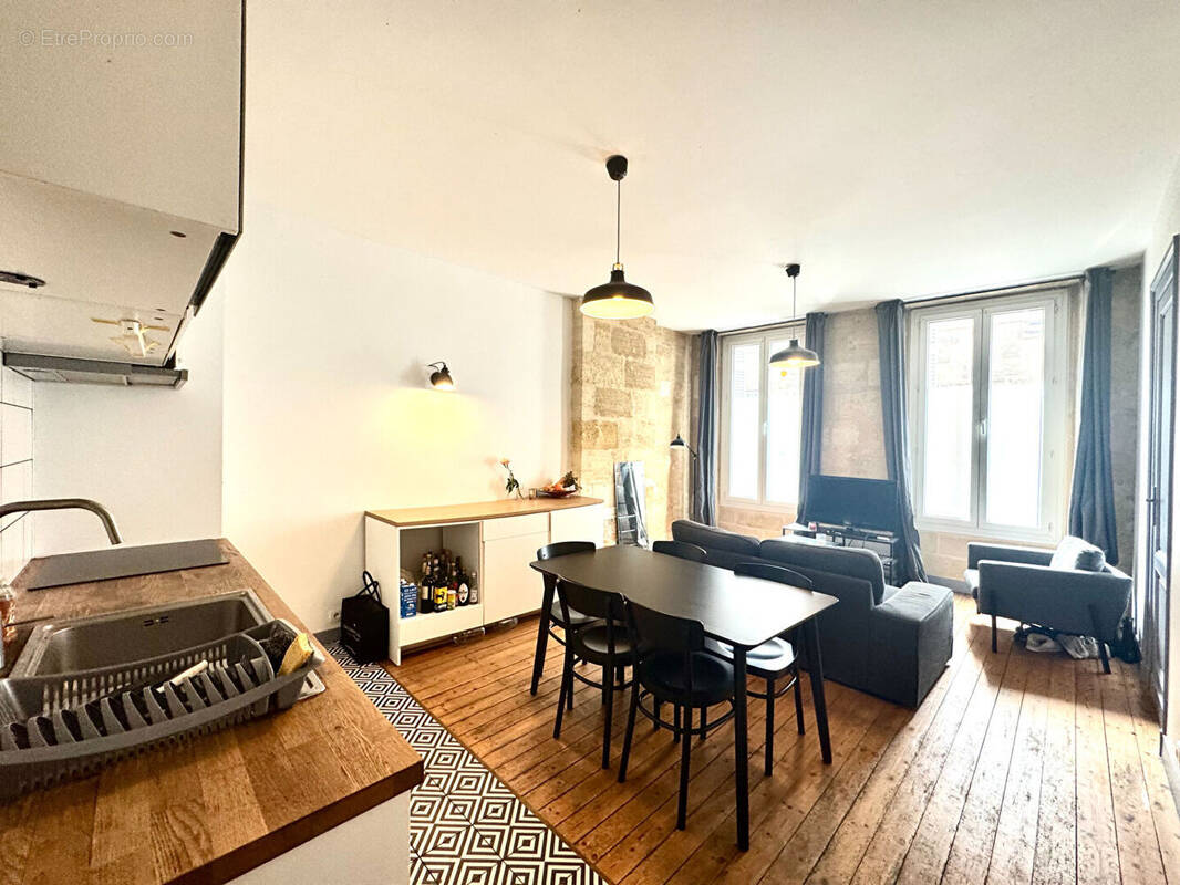 Appartement à BORDEAUX