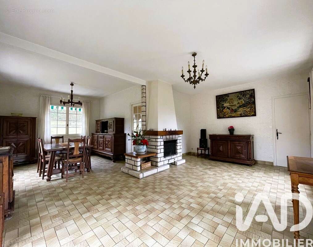 Photo 7 - Maison à SEIGY