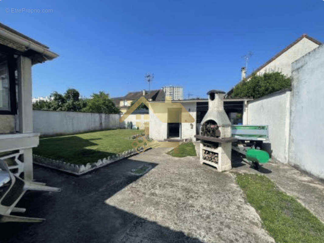 Maison à VILLEPINTE