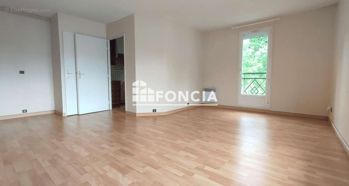 Appartement à RAMBOUILLET