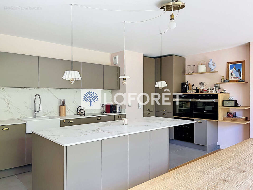 Appartement à LYON-4E
