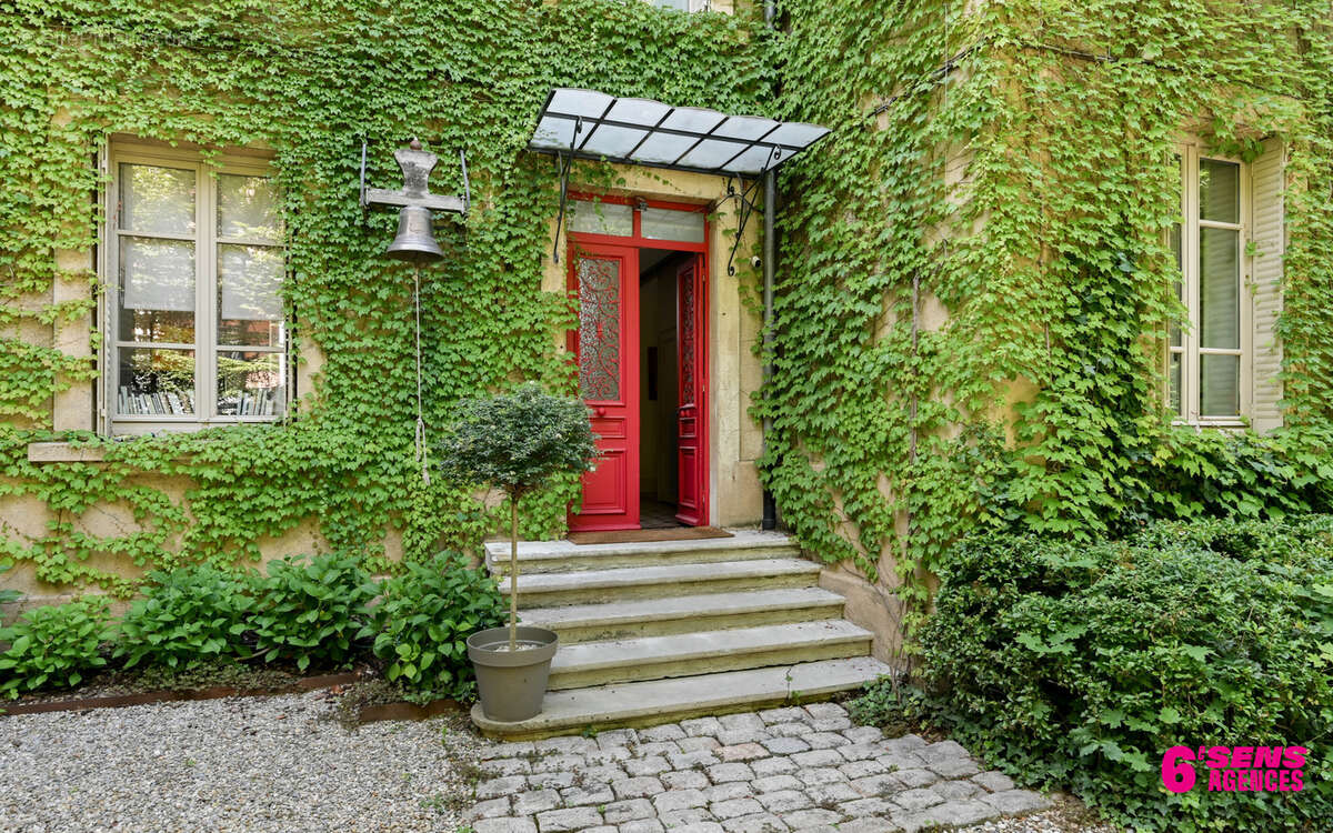 Maison à FRANCHEVILLE