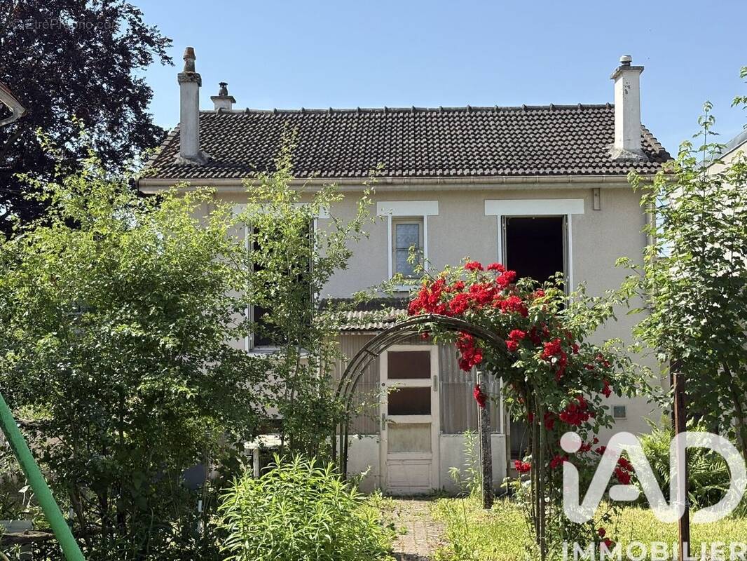 Photo 1 - Maison à EZANVILLE
