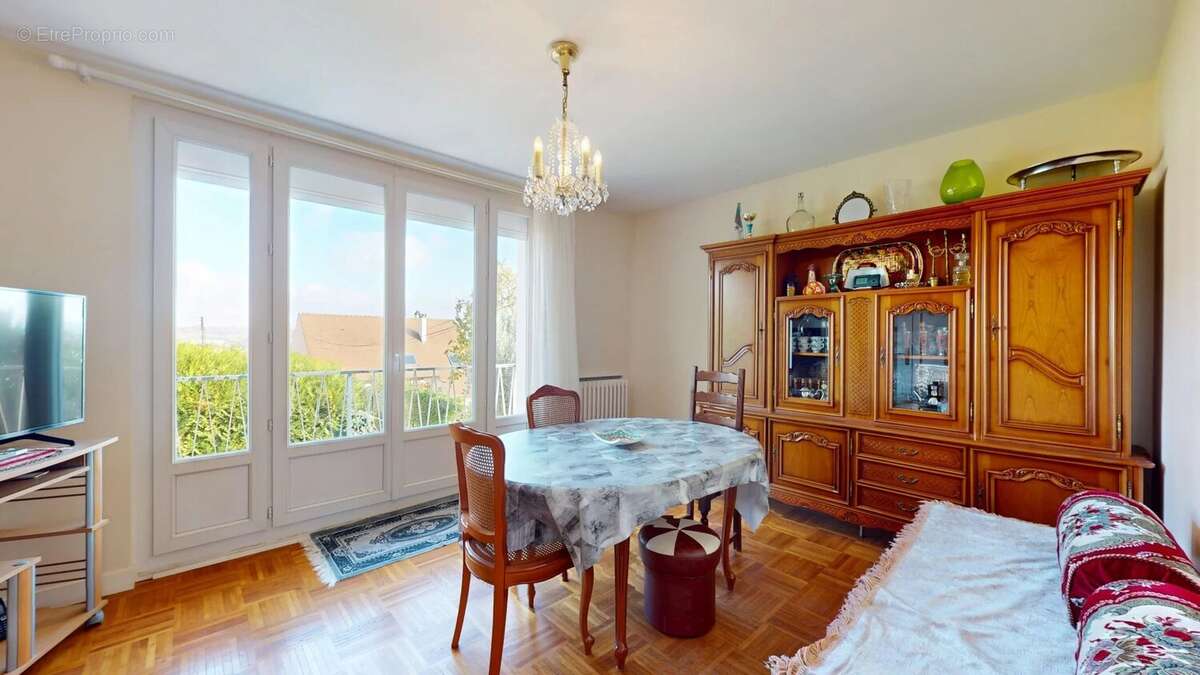 Maison à MONTFERMEIL